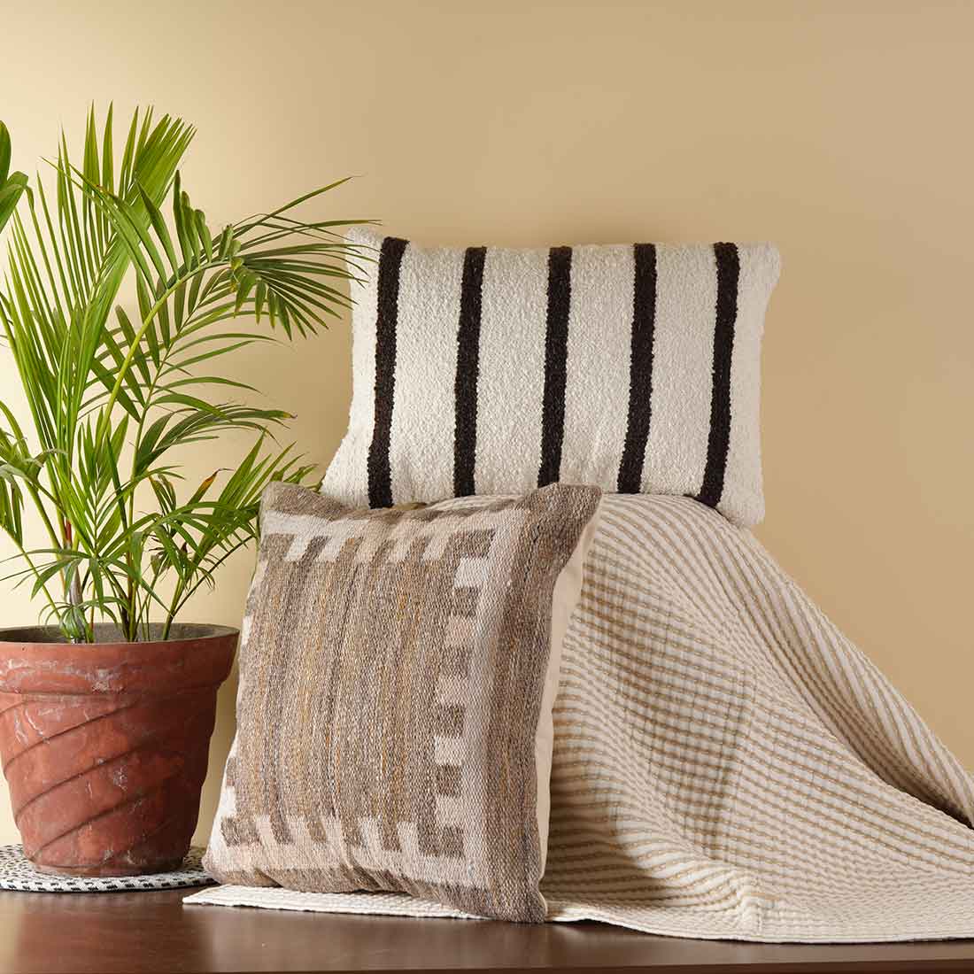 Foma Lumbar Woven Pillow Cover