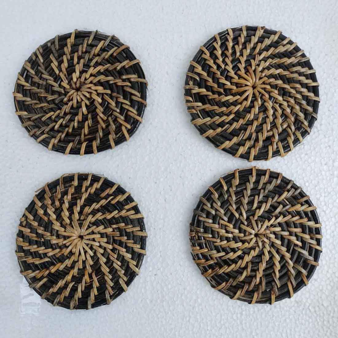 Aara Noir Cane Coaster - Round (4.5", Black Finish)