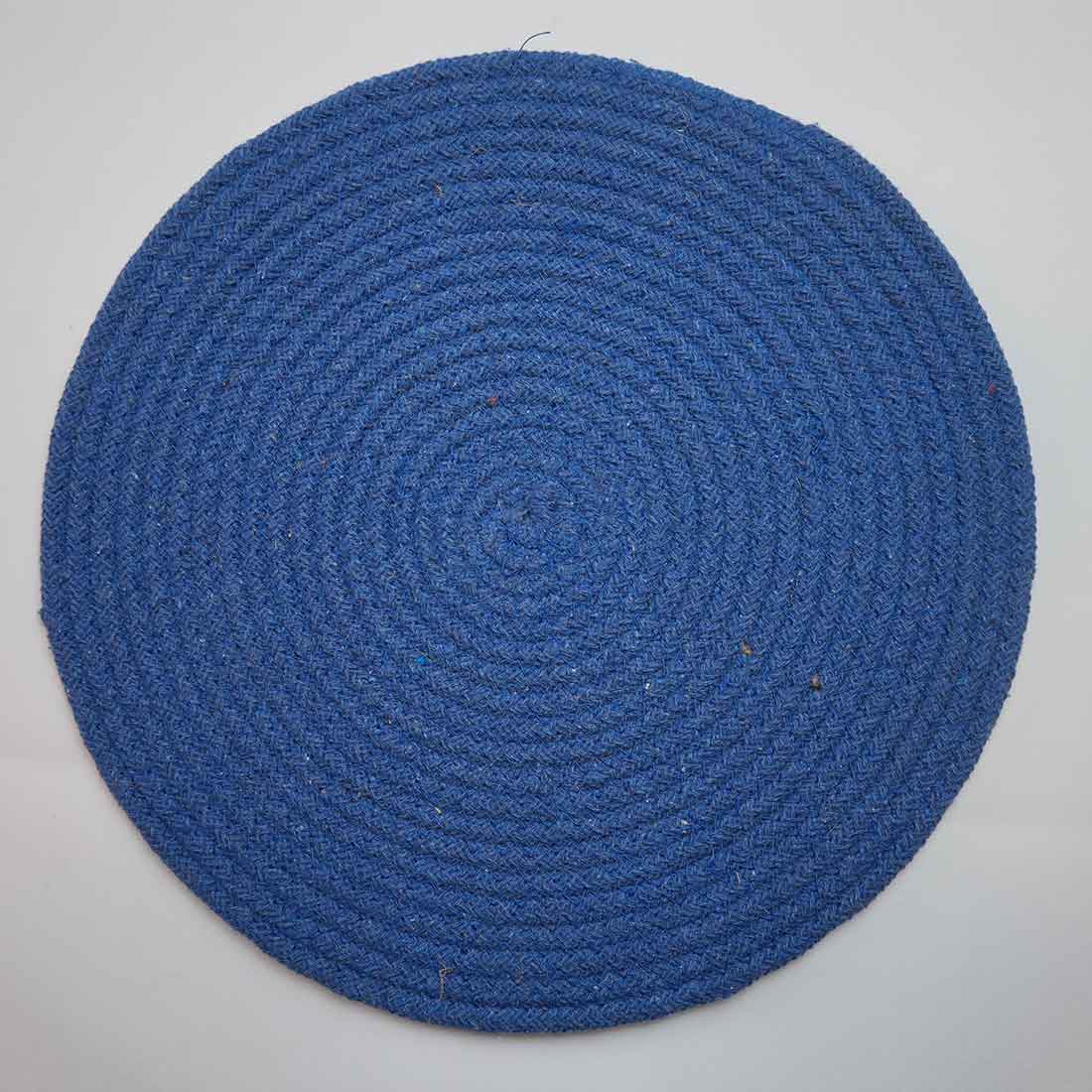 Berm Round Woven Placemat