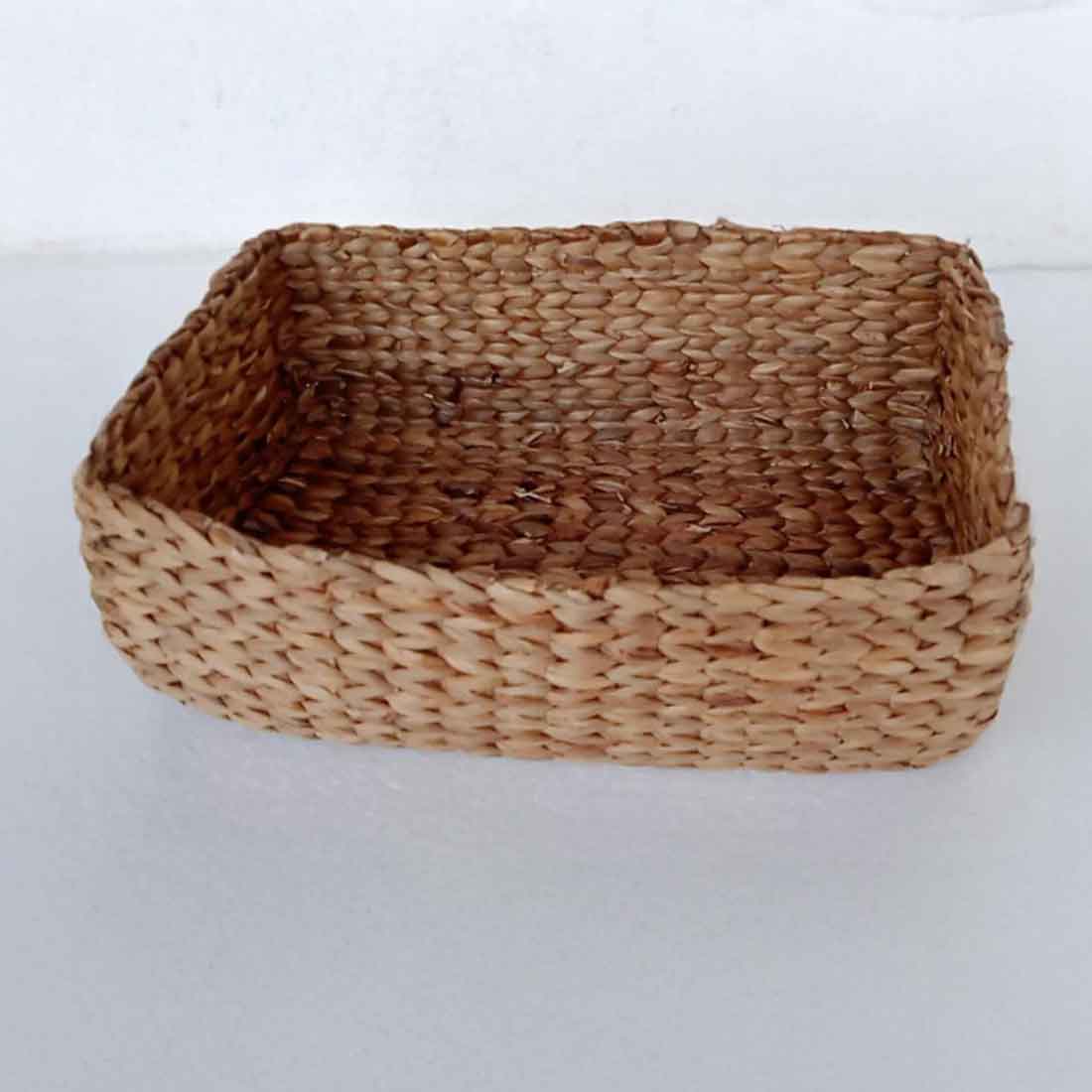 Anvi Water Hyacinth Tray - Medium Handwoven Design