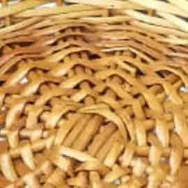 Loop Willow Basket - Round with Handle