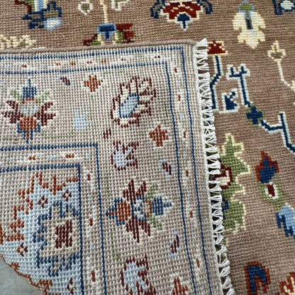 Fraqe Oushak Rug