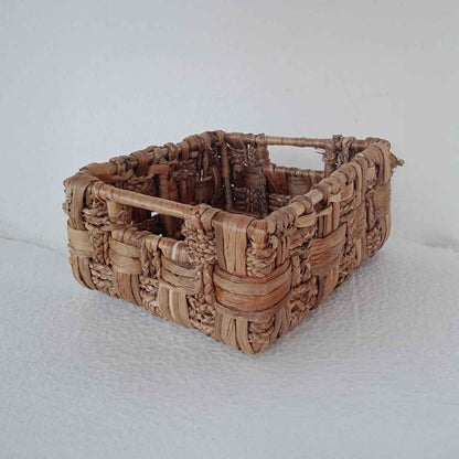 Aira Petite Cane-Edged Hyacinth Tray