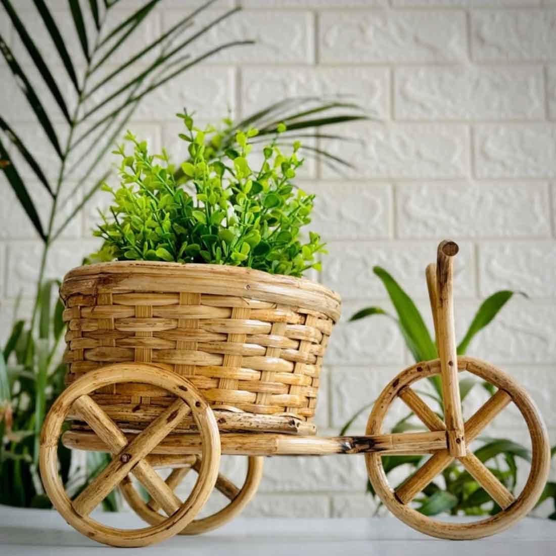 Tita Cart Shaped Planter