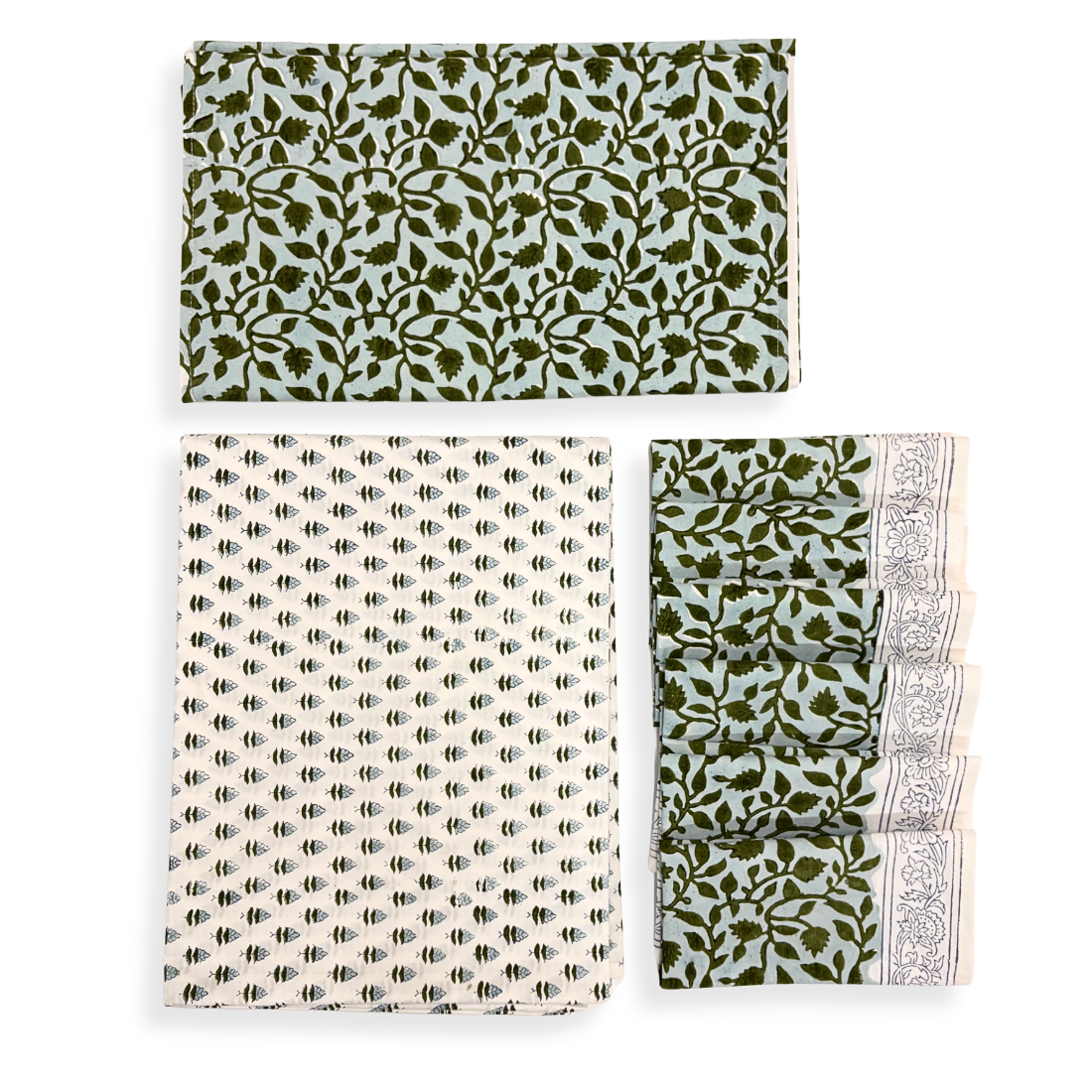 Set of tablecloth, table runner and6 napkins.