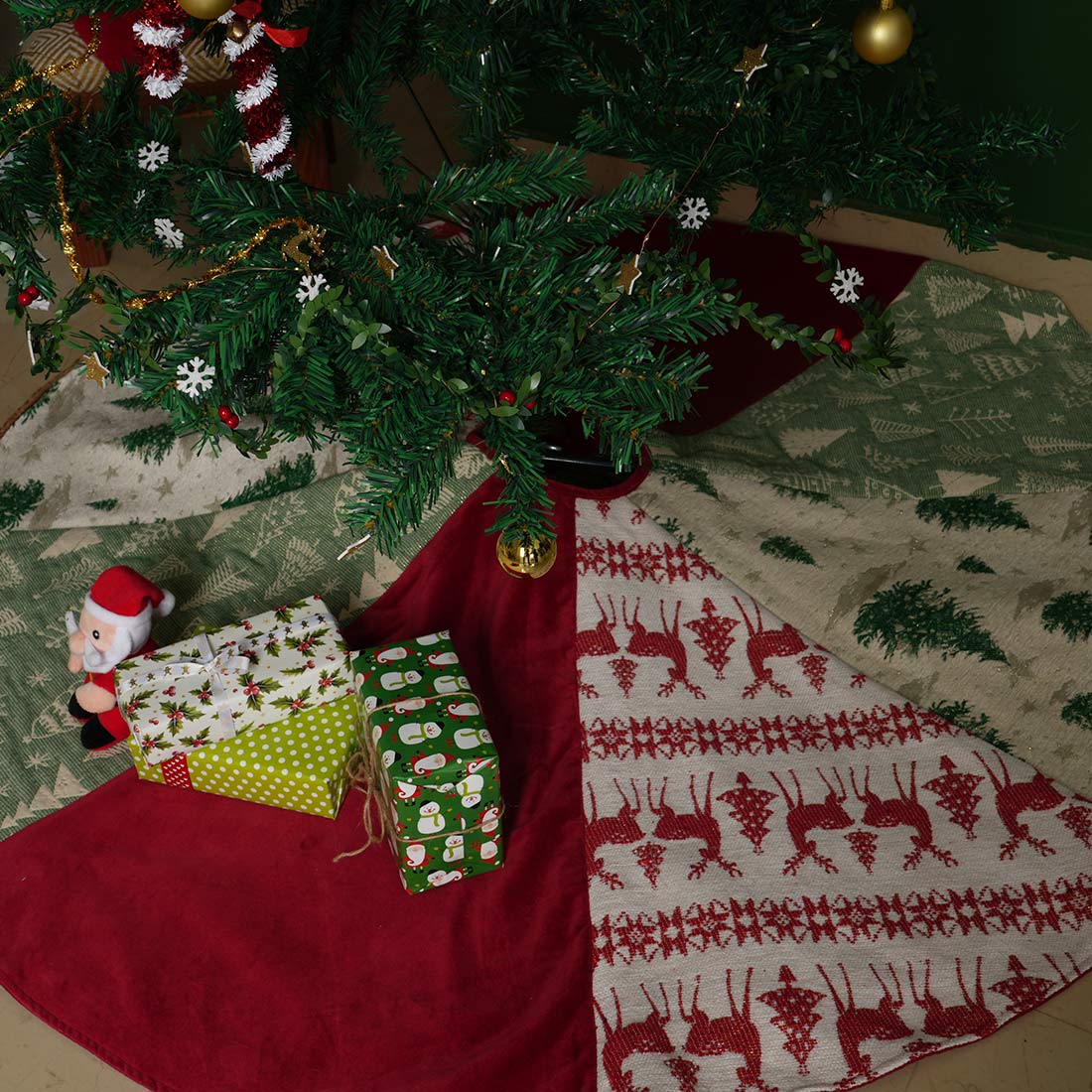 Yukio Christmas Tree Skirt | Christmas Home Decor | Holiday Gifting