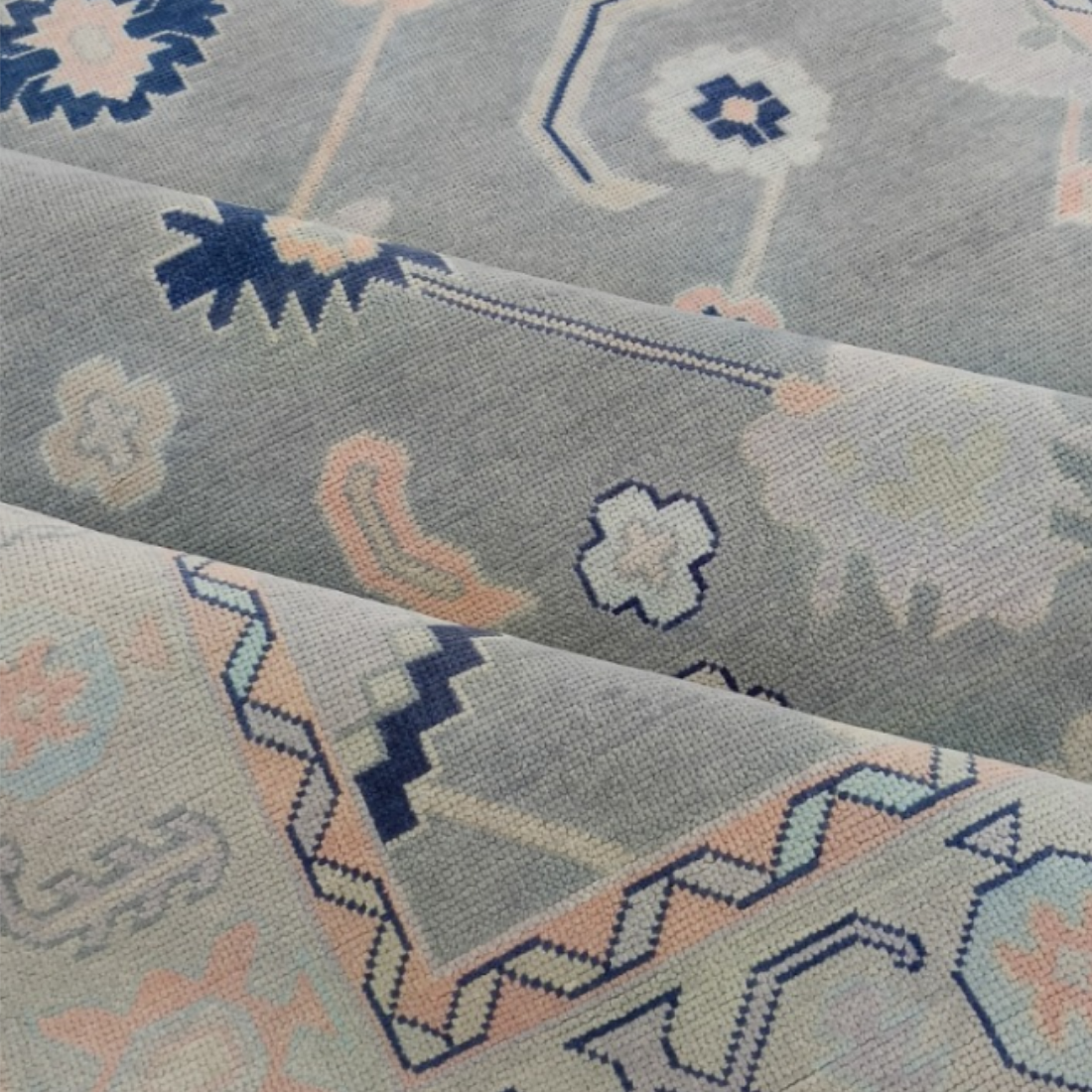 Grace Hand-Knotted Oushak Rug | Hand-woven Wool Rug