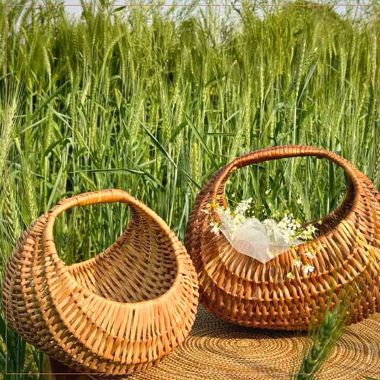 Be Moon Shape Woven Basket