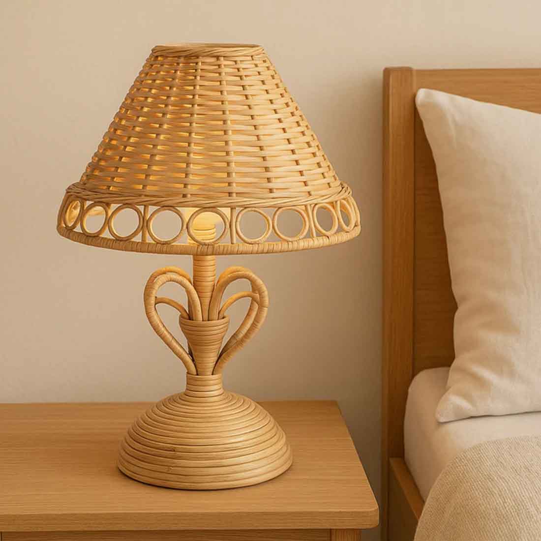 Cane Table Lamp with Holder and wire