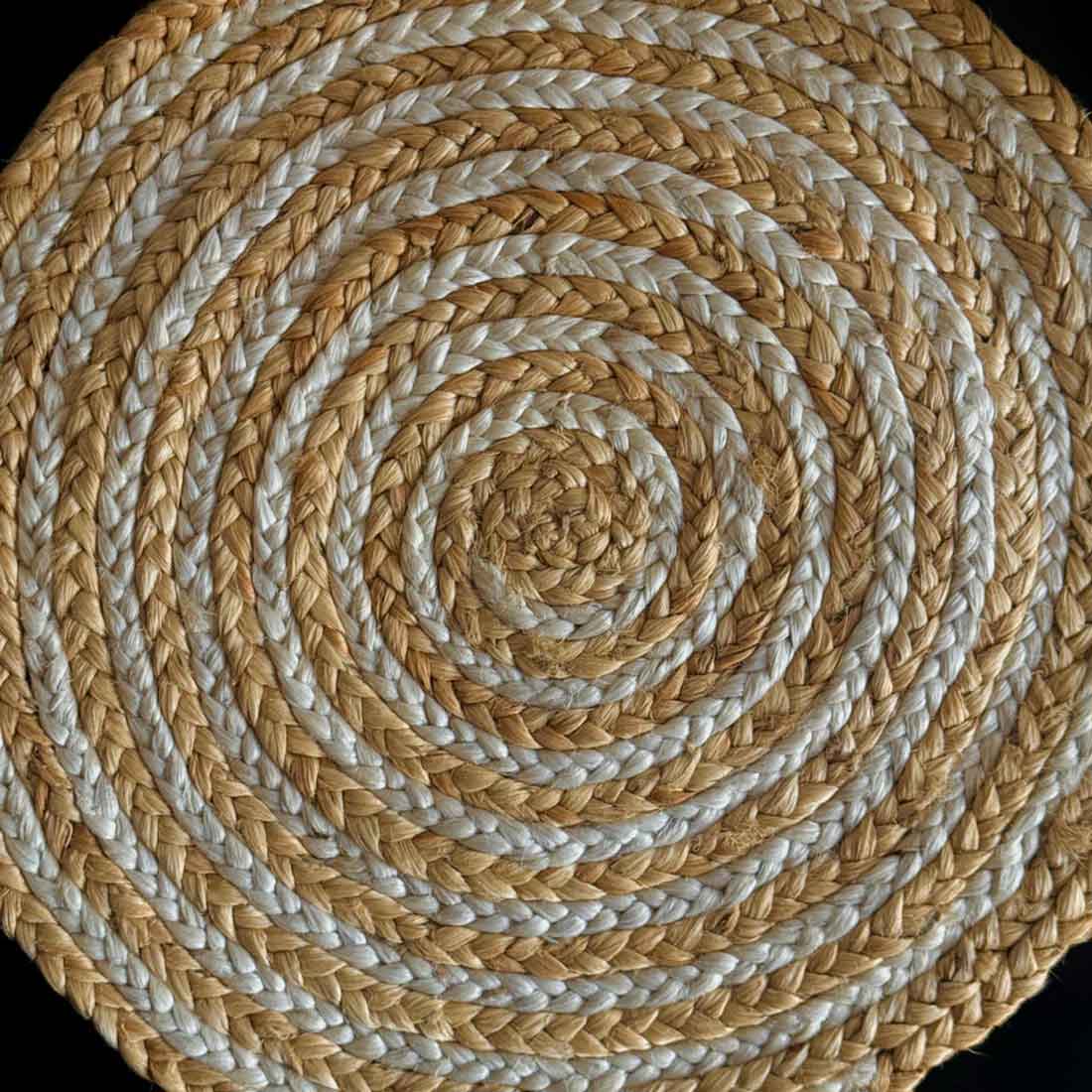 TARAH – Handwoven Round Jute Placemat
