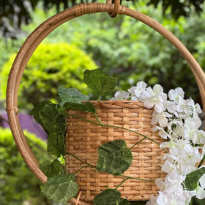 Gor Hanging Cane Planter