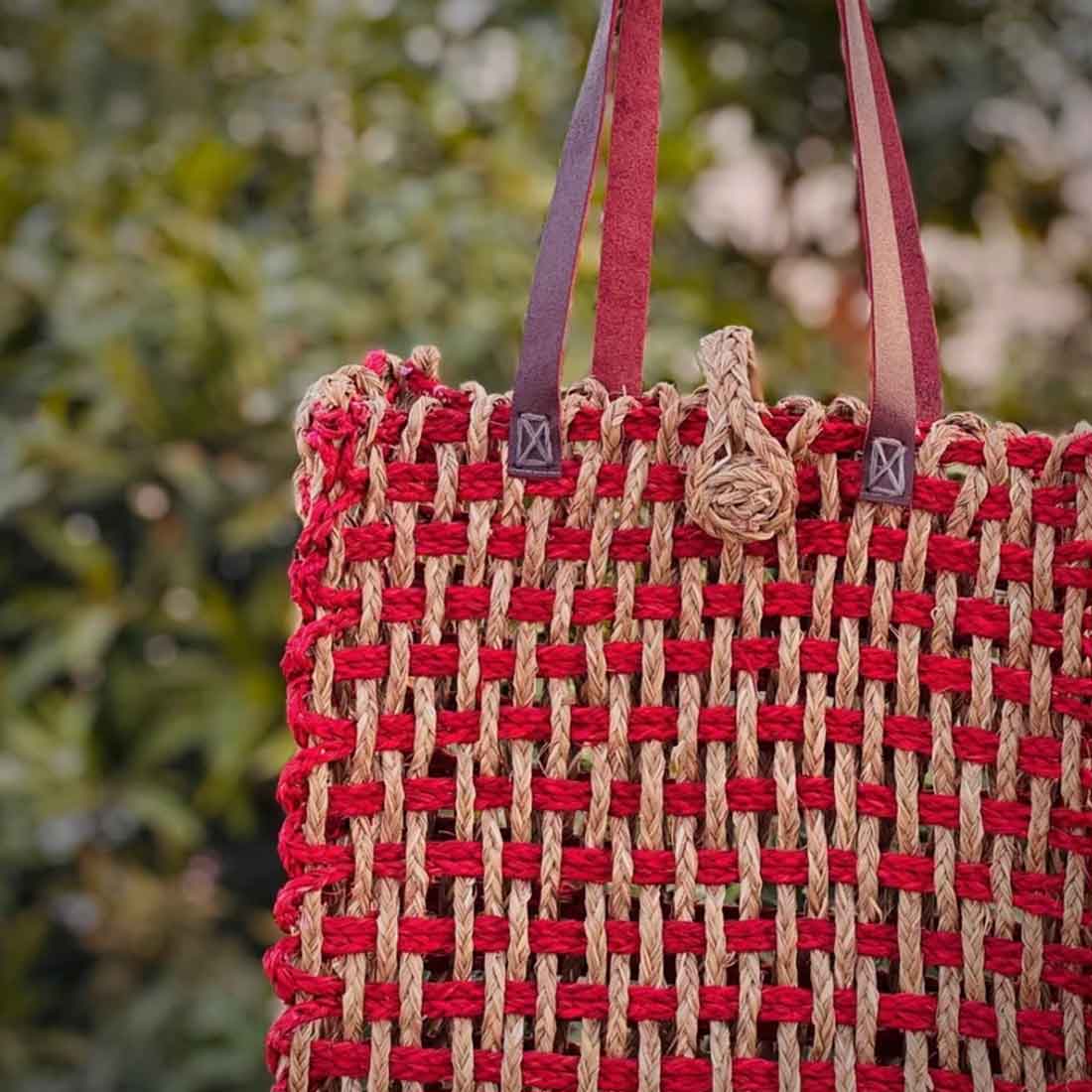 Anvaya Sabai Tote - Handwoven Dual-Tone Mesh Bag in Red & Natural