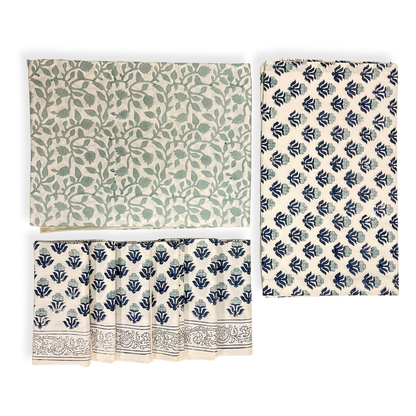 Set of tablecloth, table runner and 6 napkins.