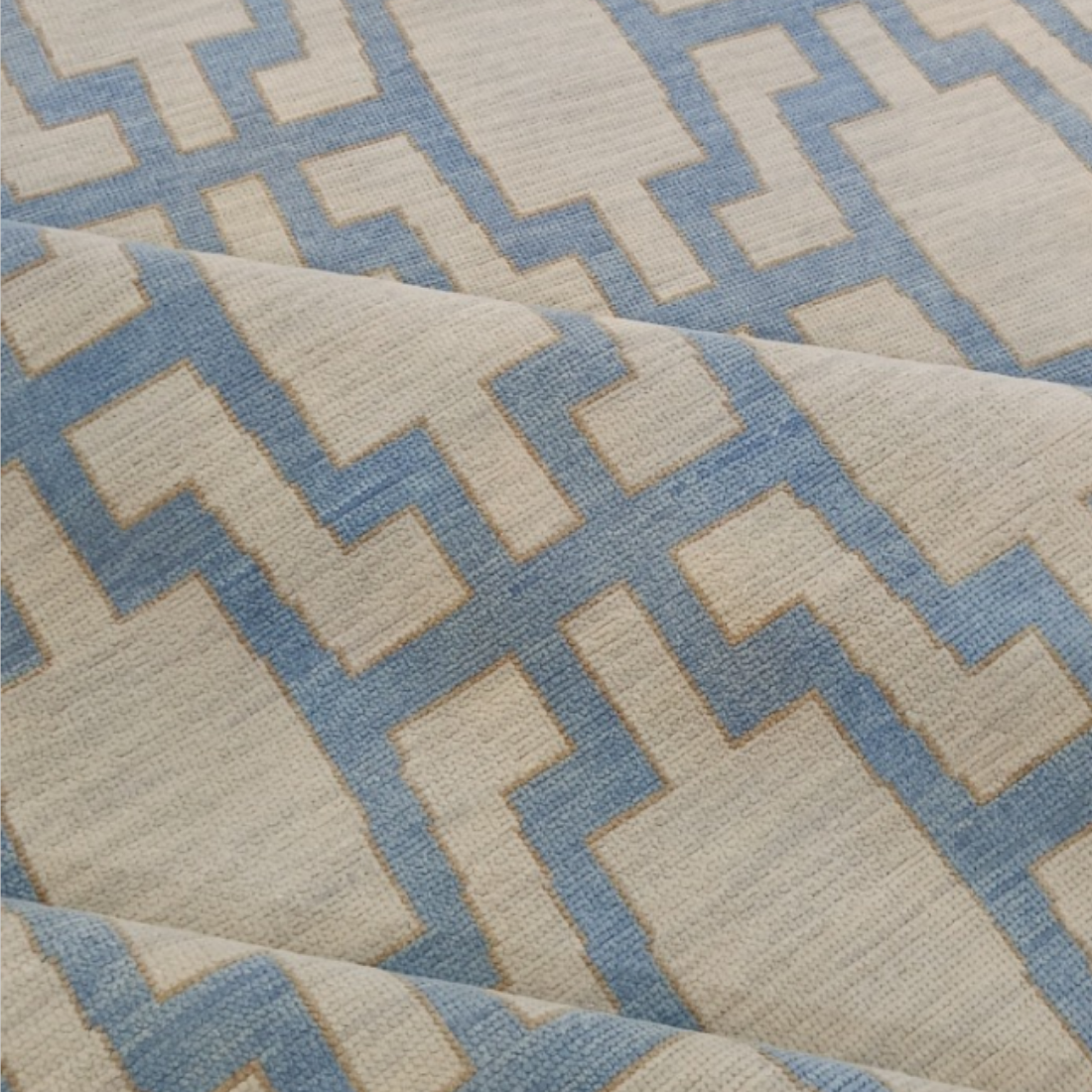 Mia Hand-Knotted Oushak Rug