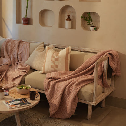 Snugh Solid Quilted Throw