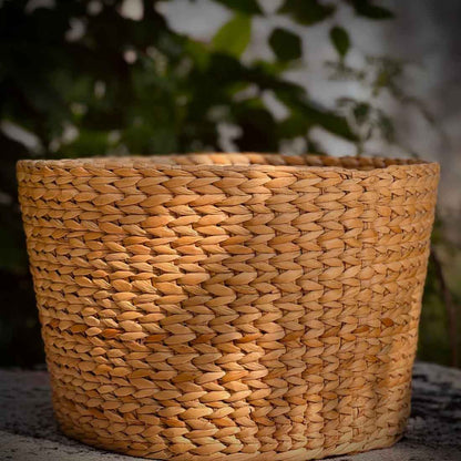 Ketu Round Woven Planter