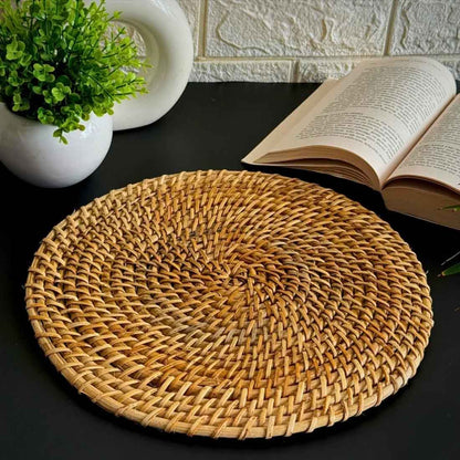 Ovalo Rattan Cane Placemat – Handwoven Natural Elegance