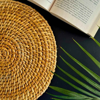 Ovalo Rattan Cane Placemat – Handwoven Natural Elegance