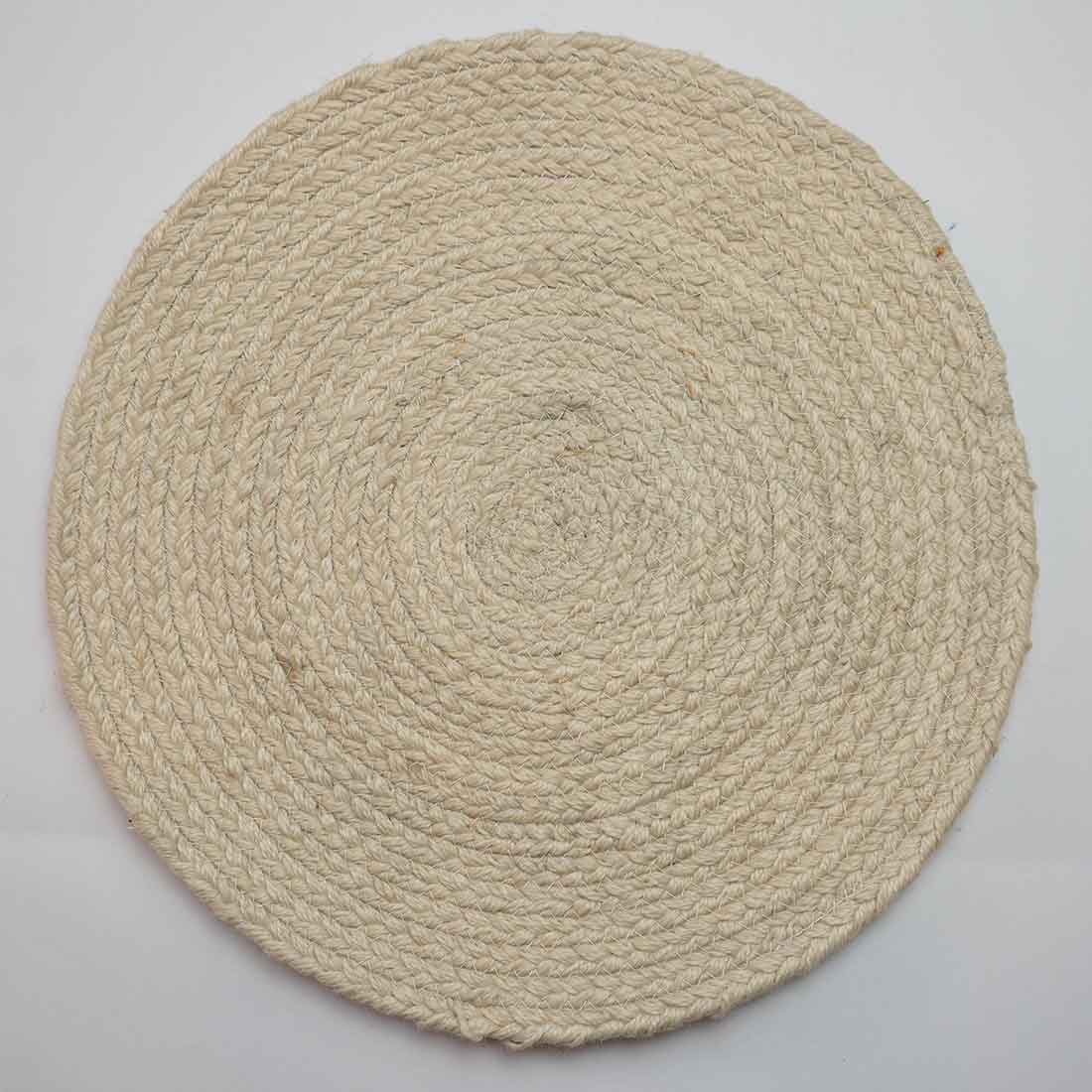 Dewy Round Woven Placemat