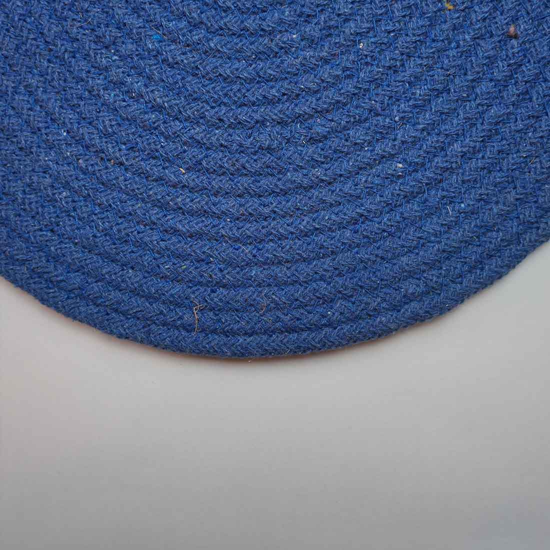Berm Round Woven Placemat