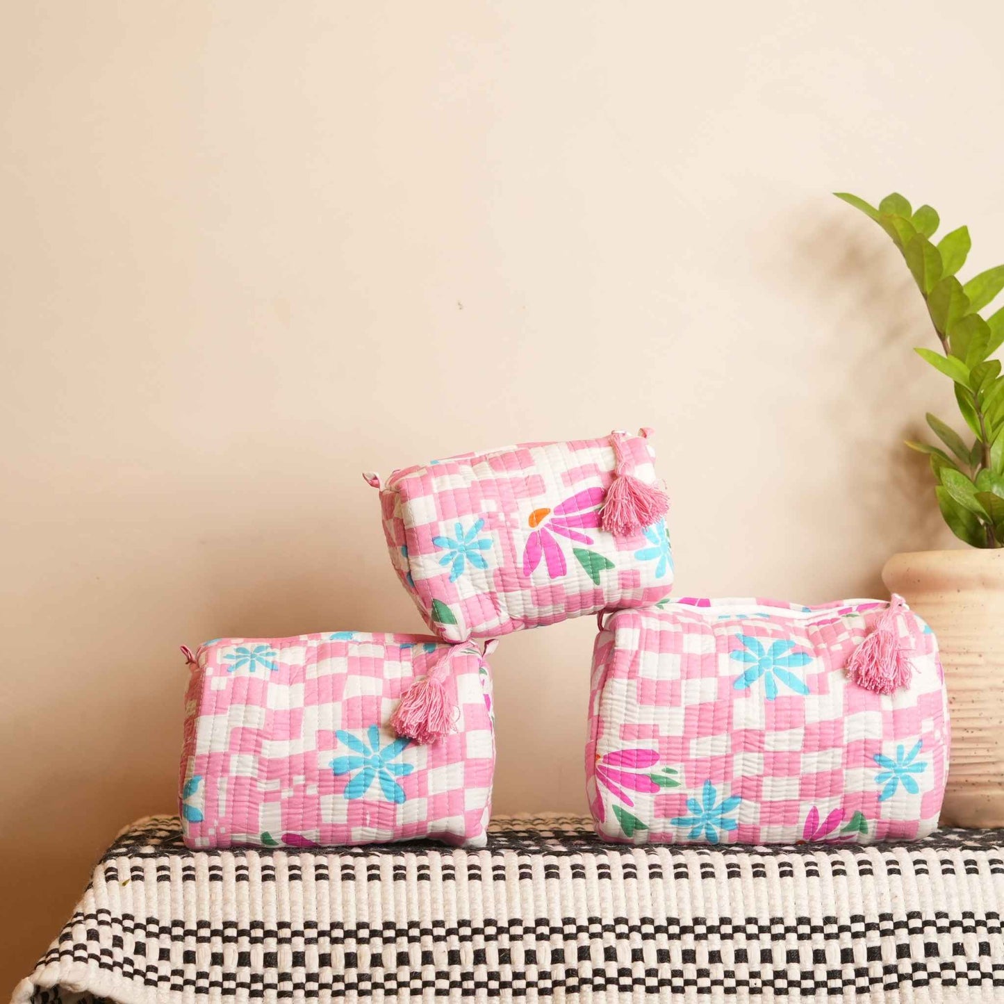 Plyne Printed Pouch Bag