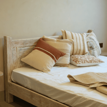 Ravli Woven Pillow Cover | Handwoven Pillow Cover | Decorative Throw Cushion